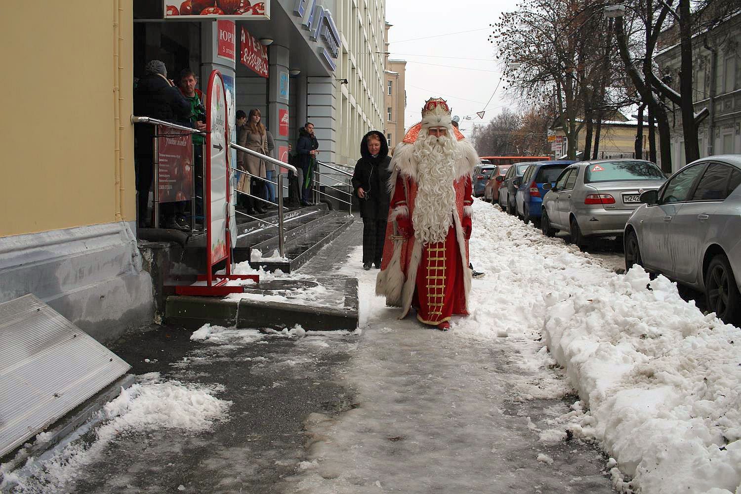Дед Мороз из Великого Устюга посетил Нижний Новгород (ФОТО) - фото 1