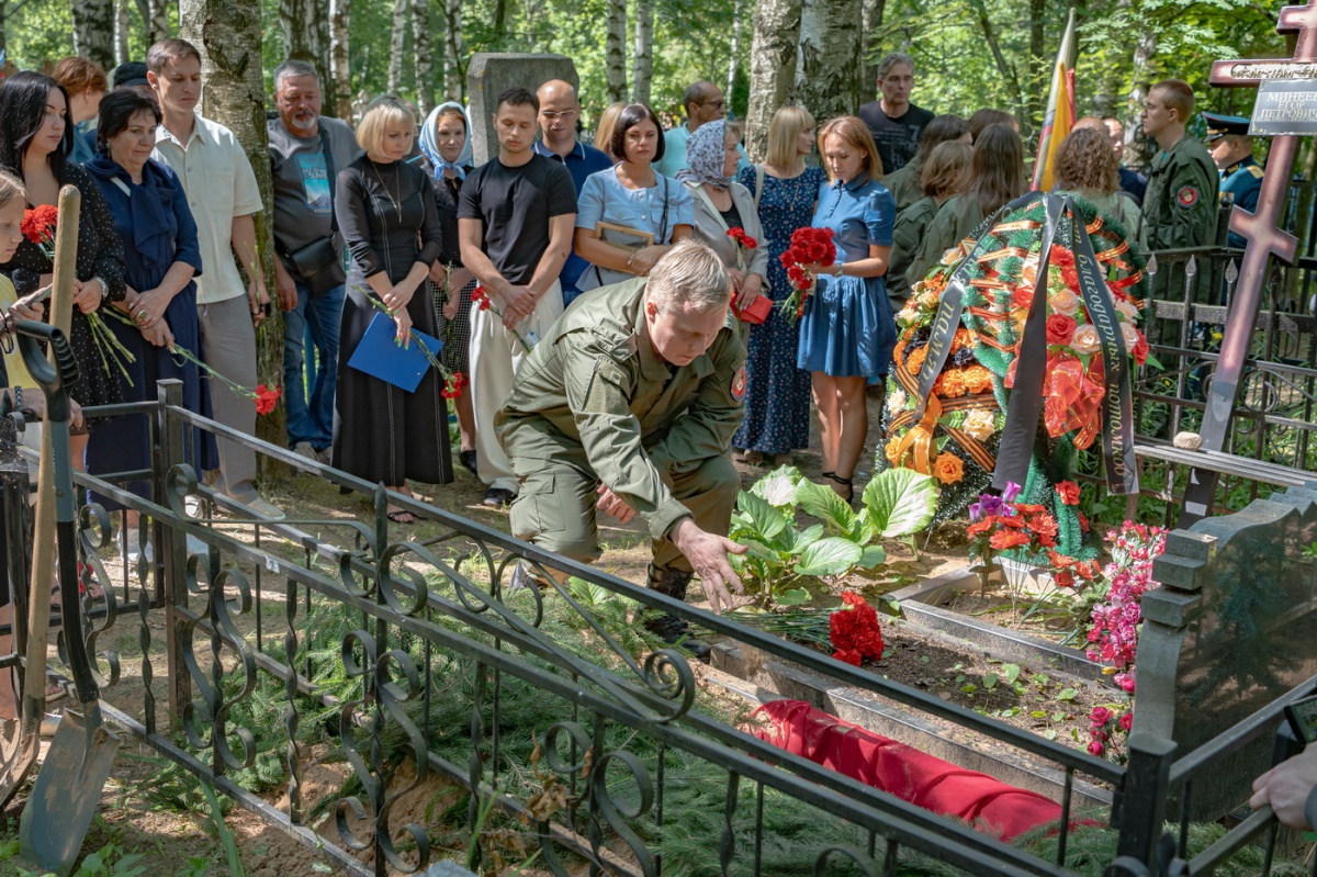 Останки участника Второй мировой войны захоронили в Нижегородской области - фото 1