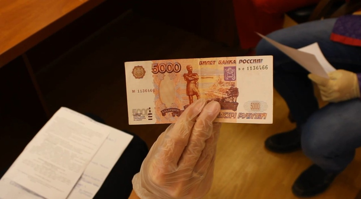 Нижегородец расплатился поддельными банкнотами почти на 100 тысяч рублей - фото 1