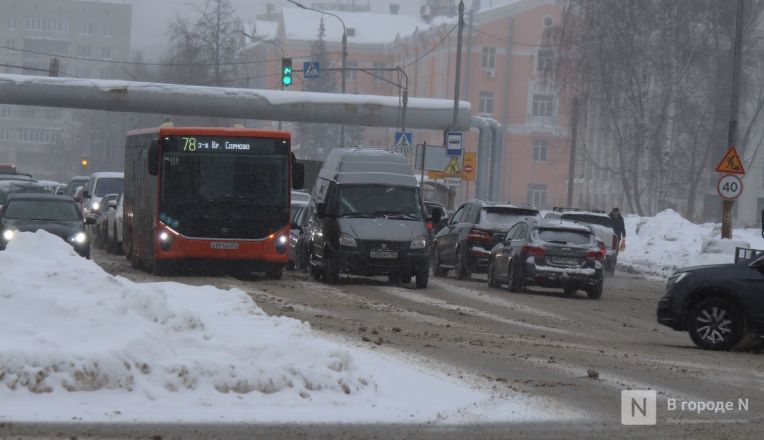 Снежный циклон &laquo;Валли&raquo; обрушился на Нижний Новгород: фоторепортаж - фото 64