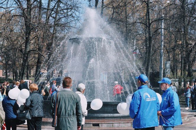 В Нижнем Новгороде открылся главный фонтан (ФОТО) - фото 14