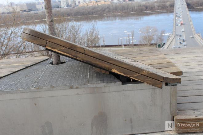 Трещит по швам: как выглядит центр Нижнего Новгорода после аномальной зимы — фоторепортаж - фото 117