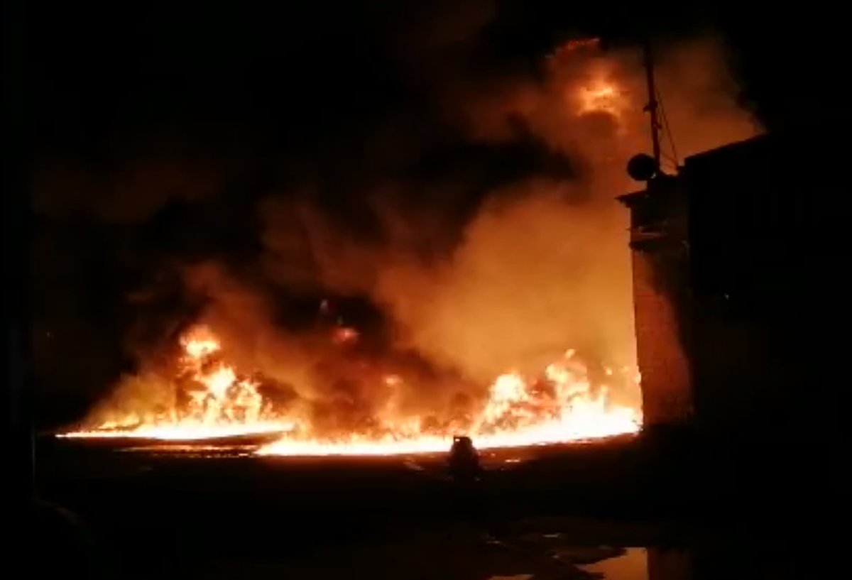 Пожар на Кудьминской промзоне в Богородском районе локализован - фото 1