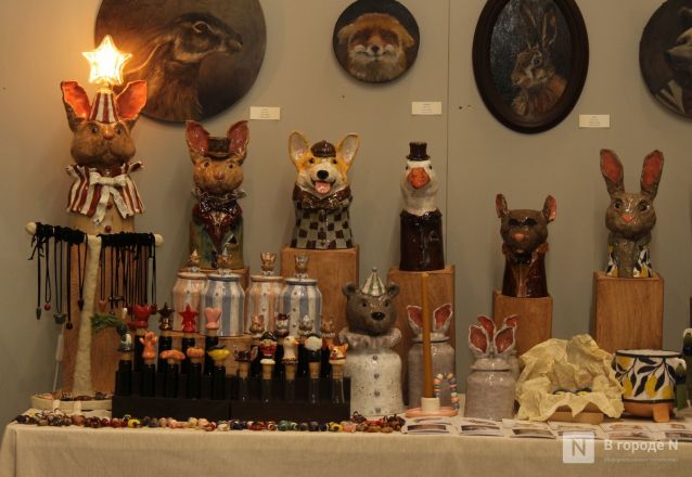 Фоторепортаж: выставка &laquo;АРТ МИР &mdash; 2026&raquo; открылась в Нижнем Новгороде - фото 138