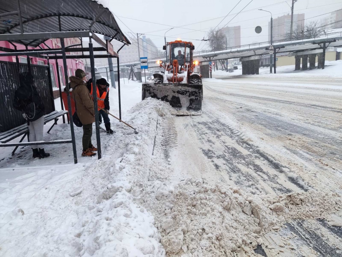 Все имеющиеся в Нижнем Новгороде 650 единиц техники задействованы в уборке  снега