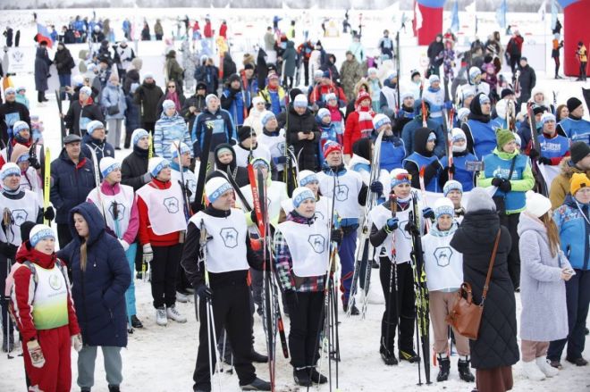 Более 10 тысяч нижегородцев вышли на &laquo;Лыжню России&raquo; - фото 1