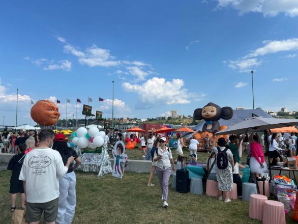 Первый, мощный, грандиозный: как прошел VK Fest в Нижнем Новгороде — репортаж - фото 46