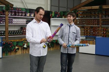 Роспотребнадзор дал рекомендации по выбору новогодних фейерверков