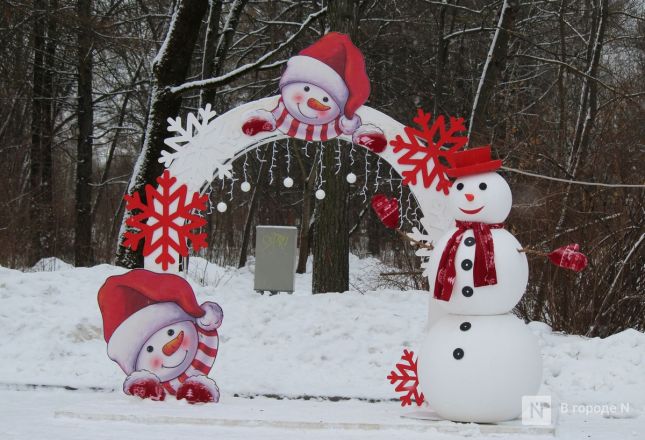Самыми популярными персонажами нижегородских новогодних инсталляций стали олени - фото 8