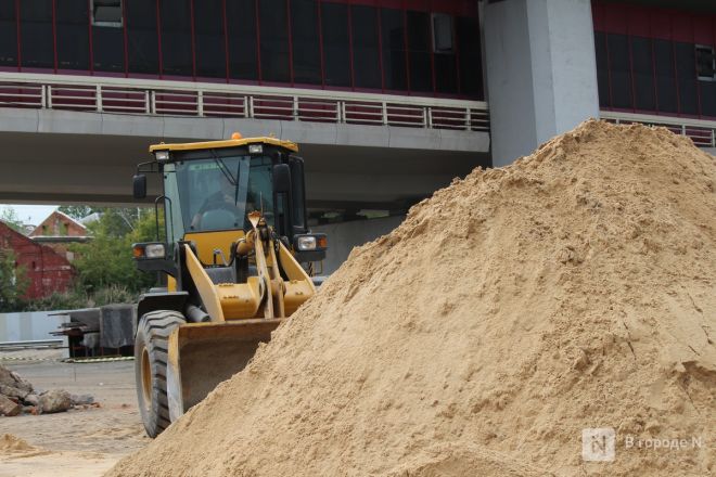 Сквер у метромоста в Нижнем Новгороде не успели благоустроить в срок - фото 5