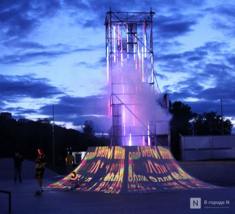 Вулкан эмоций и световые кольца: фестиваль Intervals проходит в Нижнем Новгороде - фото 57