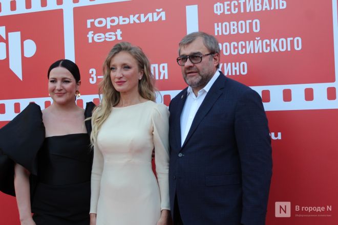 Фоторепортаж: знаменитости на открытии «Горький fest» в Нижнем Новгороде - фото 103