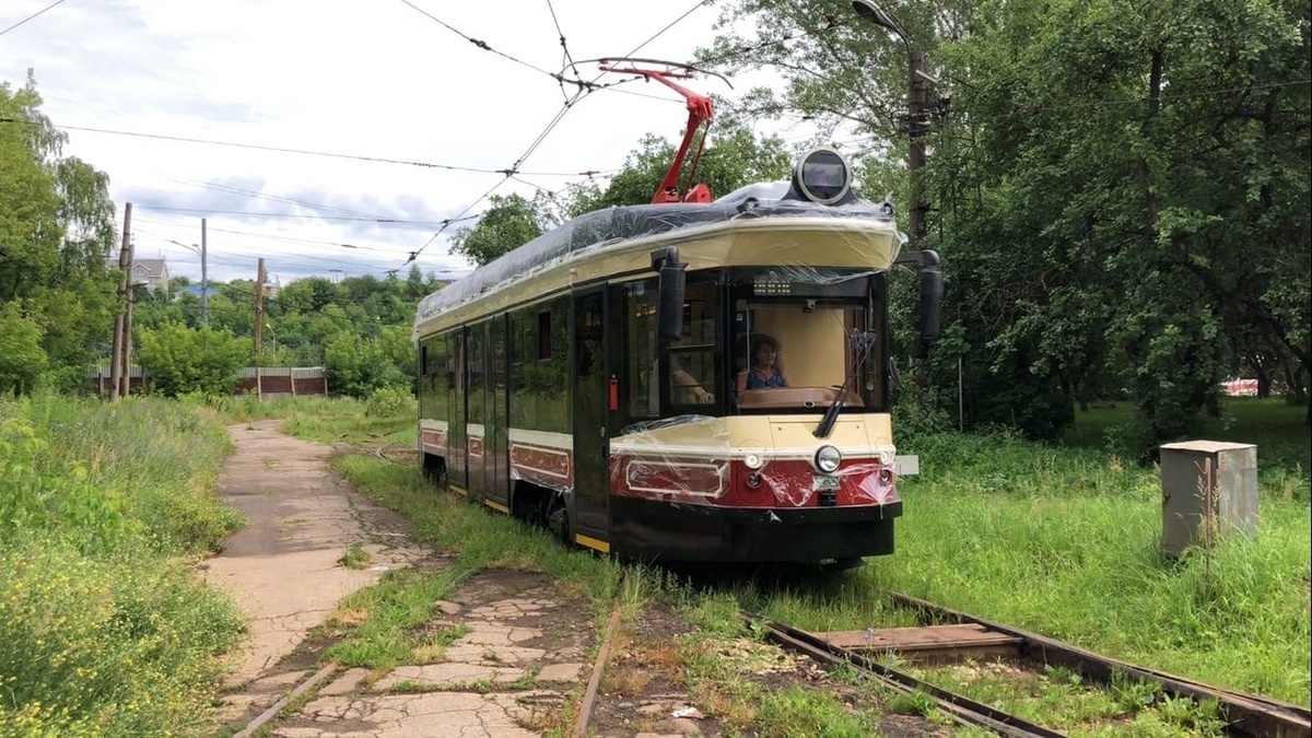 Второй трамвай в ретро-стиле прибыл в Нижний Новгород - фото 1