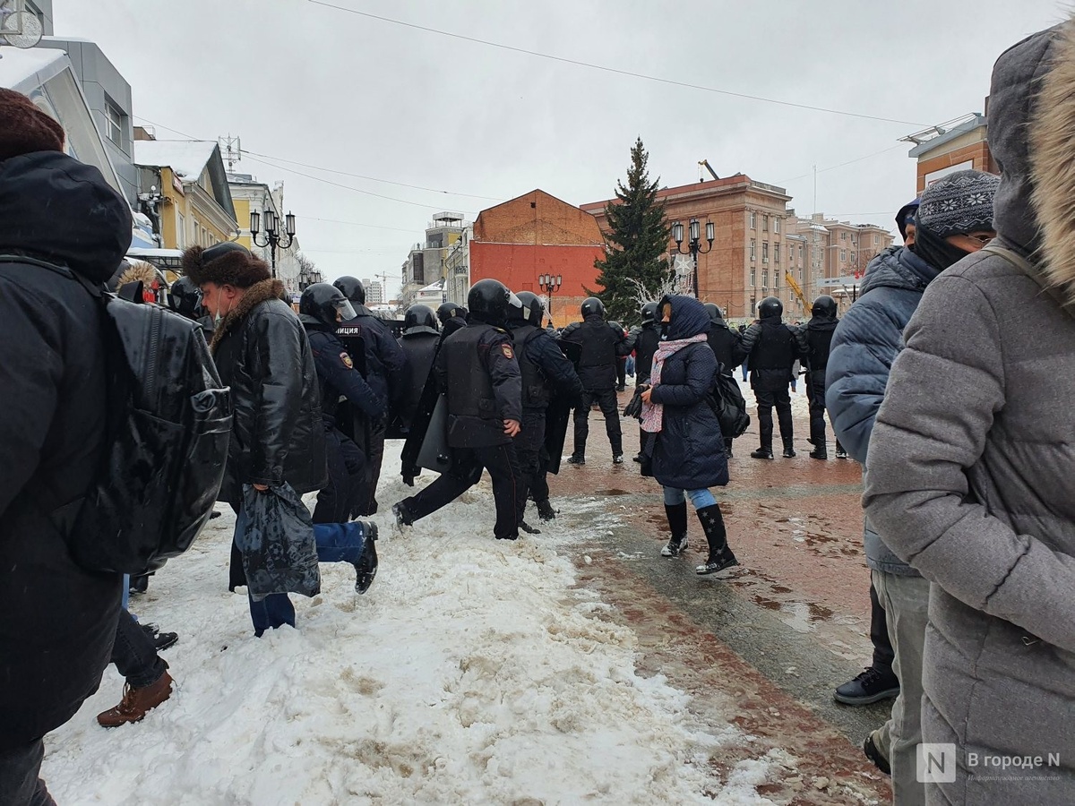 14 человек задержано на митинге в Нижнем Новгороде - фото 1