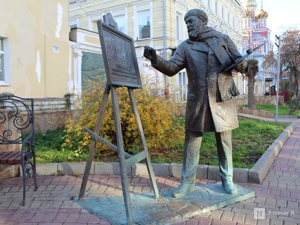 Труд в бронзе и чугуне: представителей каких профессий увековечили в Нижнем Новгороде - фото 29