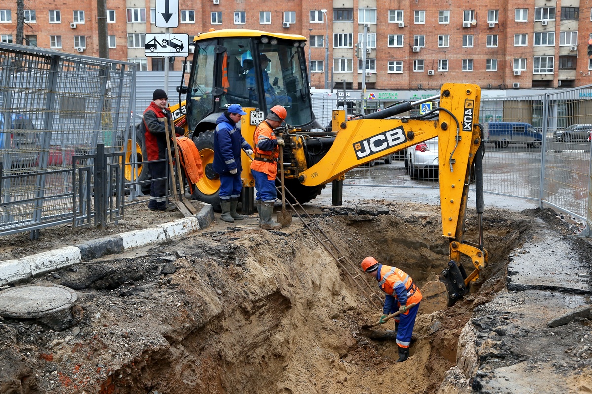 Ремонт аварийного водопровода начался в Нижнем Новгороде