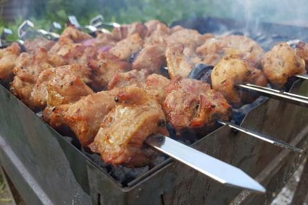 4 продукта, которые категорически нельзя есть с шашлыком