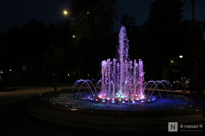 Опубликованы фото обновленного сквера с фонтаном в Нижнем Новгороде - фото 28