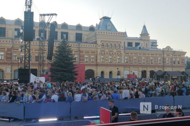 Иммерсивное шоу в постановке Ильи Авербуха состоялось в день 200-летия Нижегородской ярмарки - фото 3