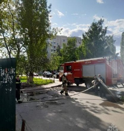 Один человек погиб и четверо пострадали при пожаре в Автозаводском районе - фото 1