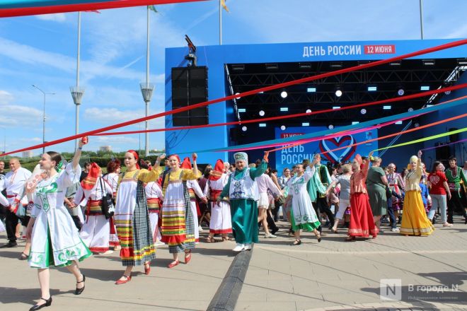 Масштабный гастрофест и концерты: как прошел День России в Нижнем Новгороде &mdash; фоторепортаж - фото 223