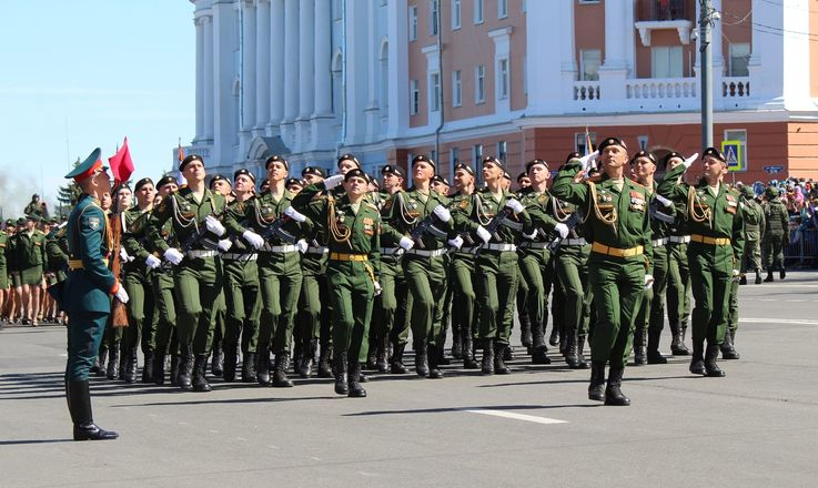 Парад в честь 73-й годовщины Победы прошел в Нижнем Новгороде (ФОТО) - фото 12