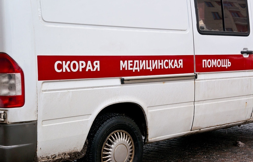 Скорая помощь и две легковушки столкнулись в Нижнем Новгороде - фото 1