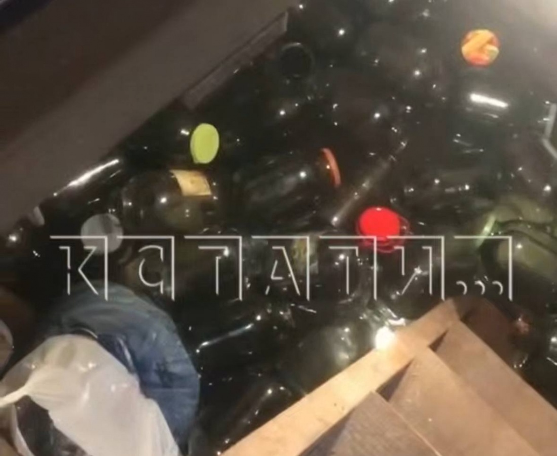 Подвал жилого дома затопило из-за коммунальной аварии в Новинках - фото 1