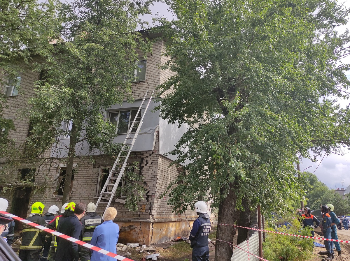 Пострадавший от взрыва подъезд дома на улице Светлоярской восстановят к 2022 году - фото 1
