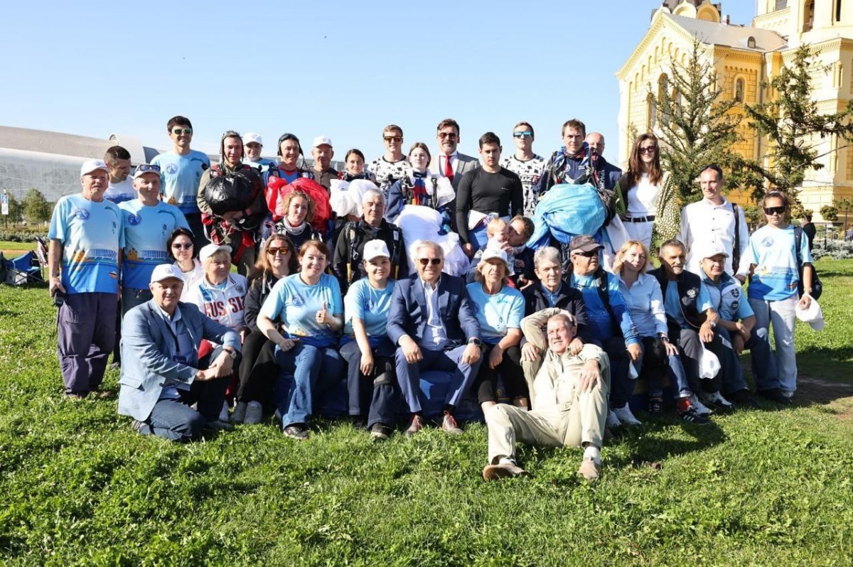 Спикер ЗСНО Люлин посетил закрытие соревнований по парашютному спорту - фото 3