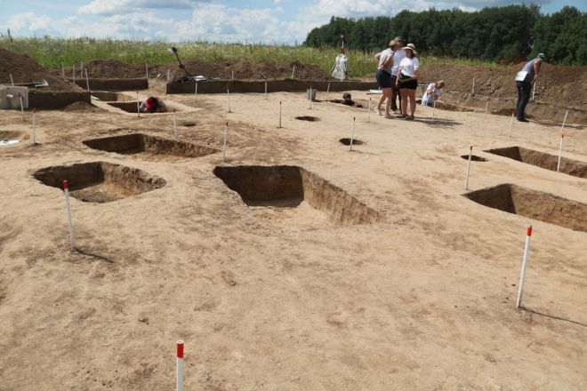 Могилы, скелеты и жуткие факты: фоторепортаж с археологических раскопок в Вачском округе - фото 11