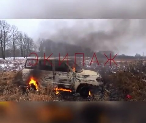Автомобиль сгорел до основания в пригороде Дзержинска - фото 1