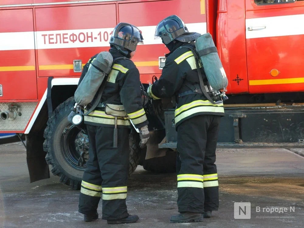 Сотрудник нижегородской пожарной охраны умер рядом с очагом возгорания - фото 1